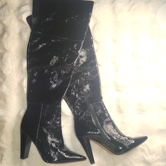 Vince Camuto Black Over the Knee Boots with High Heel and Glossy Finish - Picture 1 of 10